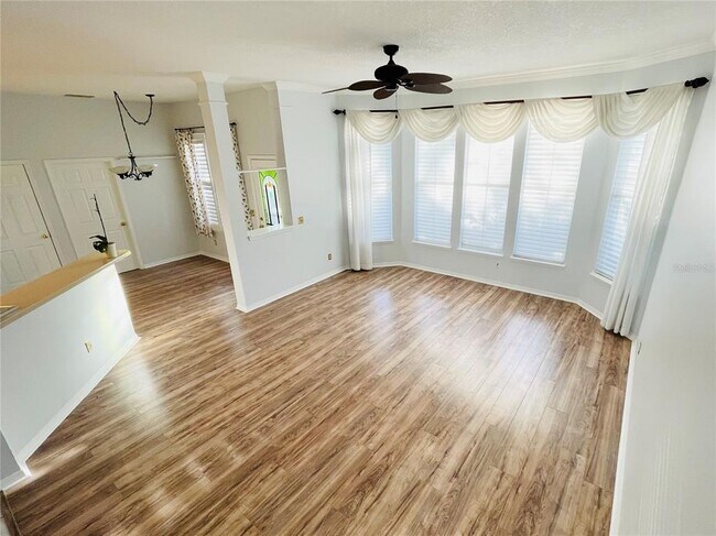 Building Photo - 622 Wisteria Ln