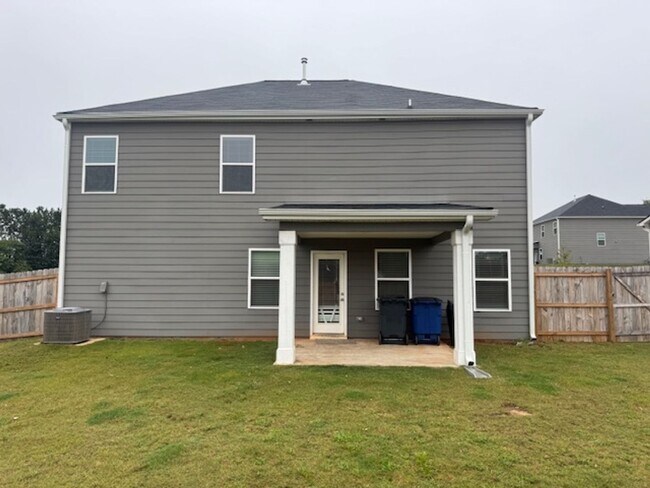Building Photo - 705 Windstream Dr