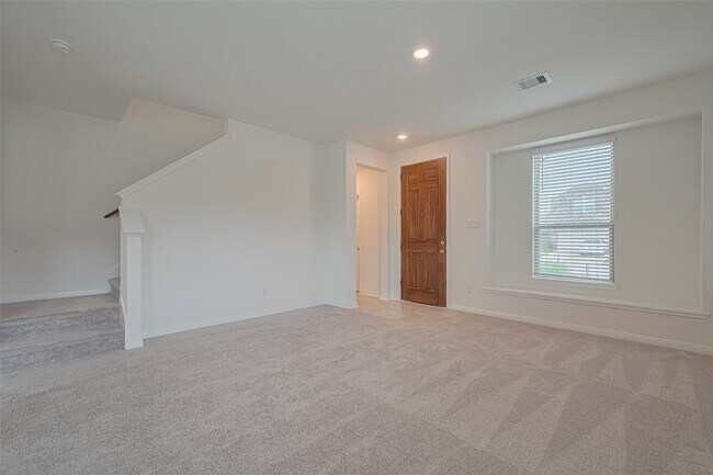 Building Photo - 5727 Texas Sage Dr
