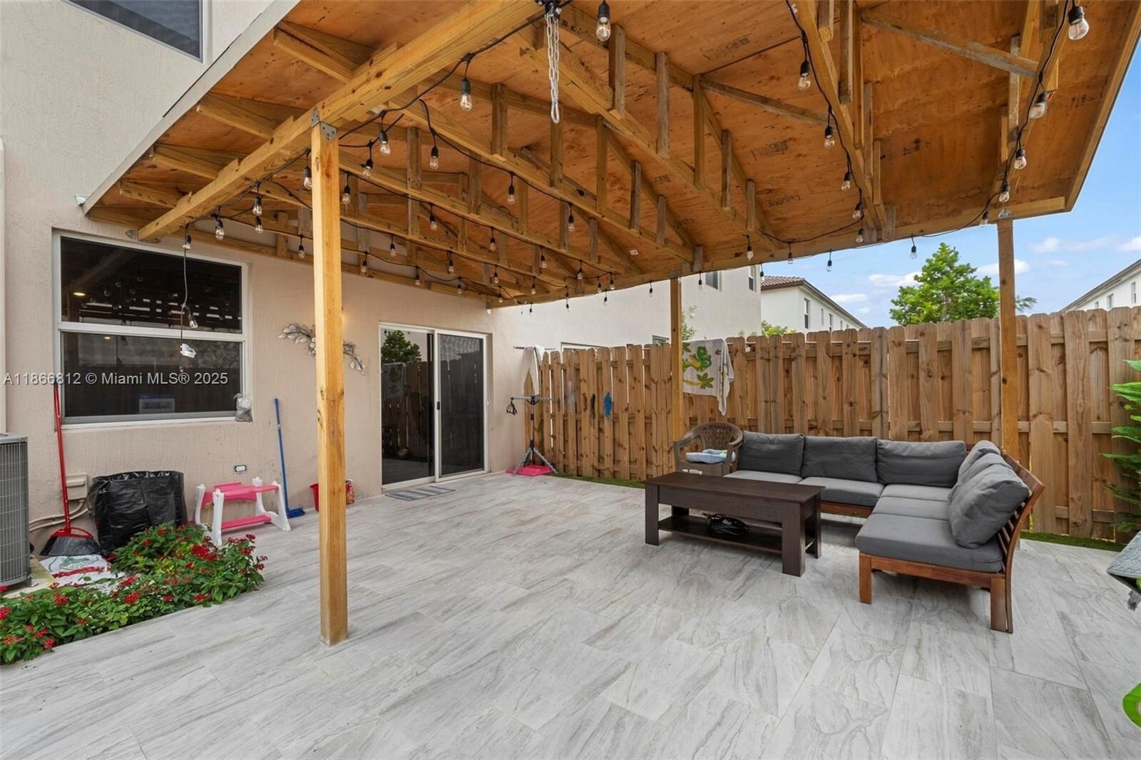 Building Photo - 12652 NW 23rd Pl