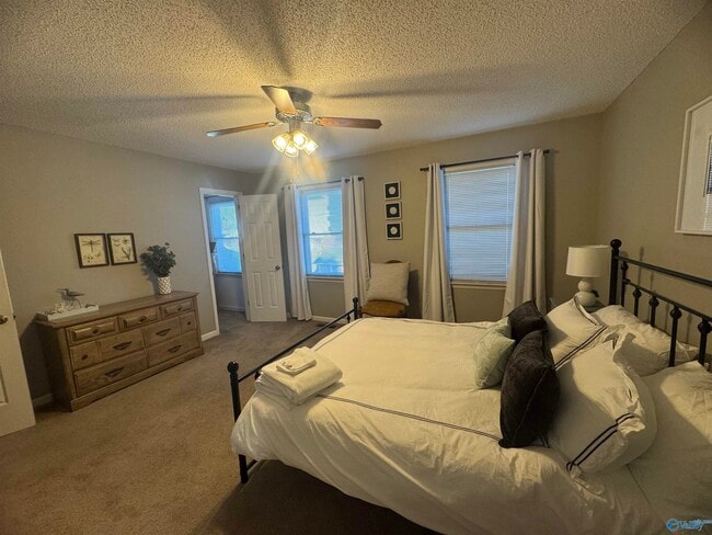 Building Photo - 6928 Steeplechase Dr NW