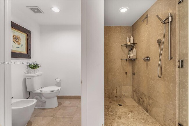 Building Photo - 400 Alton Rd