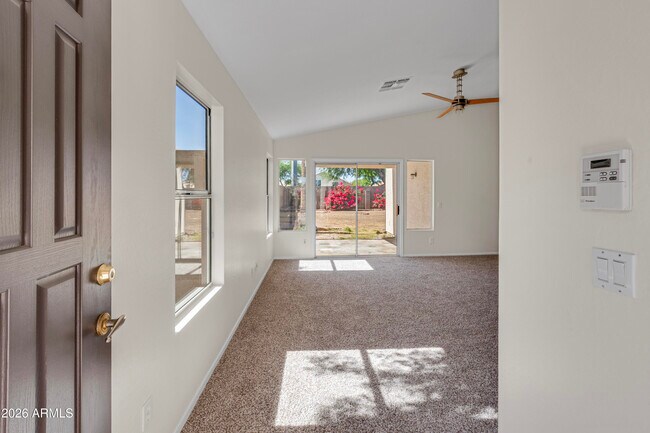 Building Photo - 3321 W Gary Dr