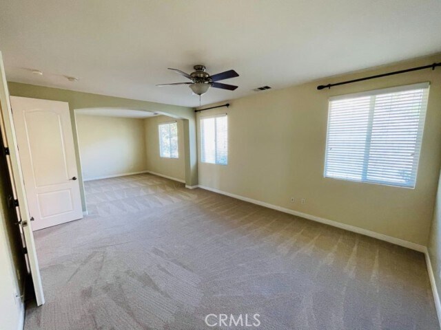 Building Photo - 1574 Glencrest Dr