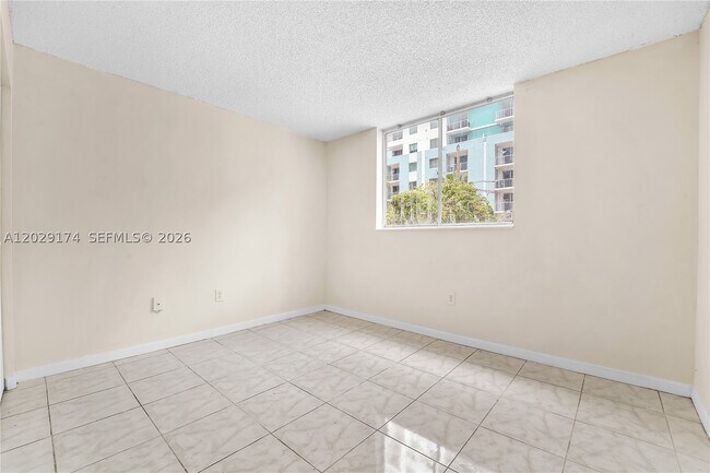 Building Photo - 210 SW 11th St