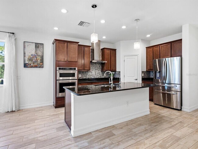 Building Photo - 4401 Conchfish Ln