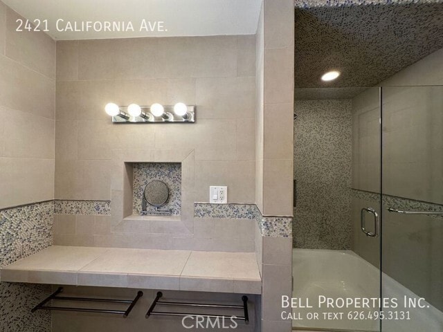Building Photo - 2421 California Ave