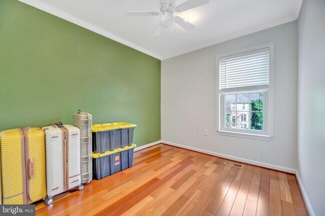 Building Photo - 7826 Mt Woodley Pl