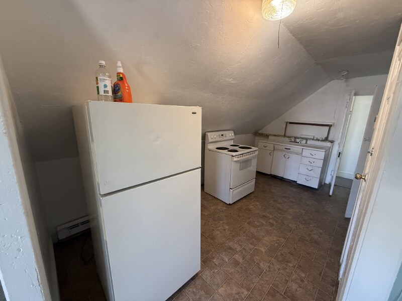 Building Photo - 10 Monroe Hwy