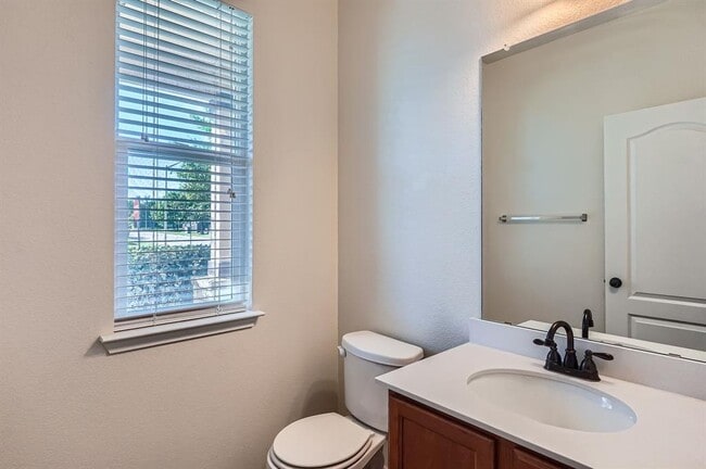 Building Photo - 1161 Verna Brooks Way