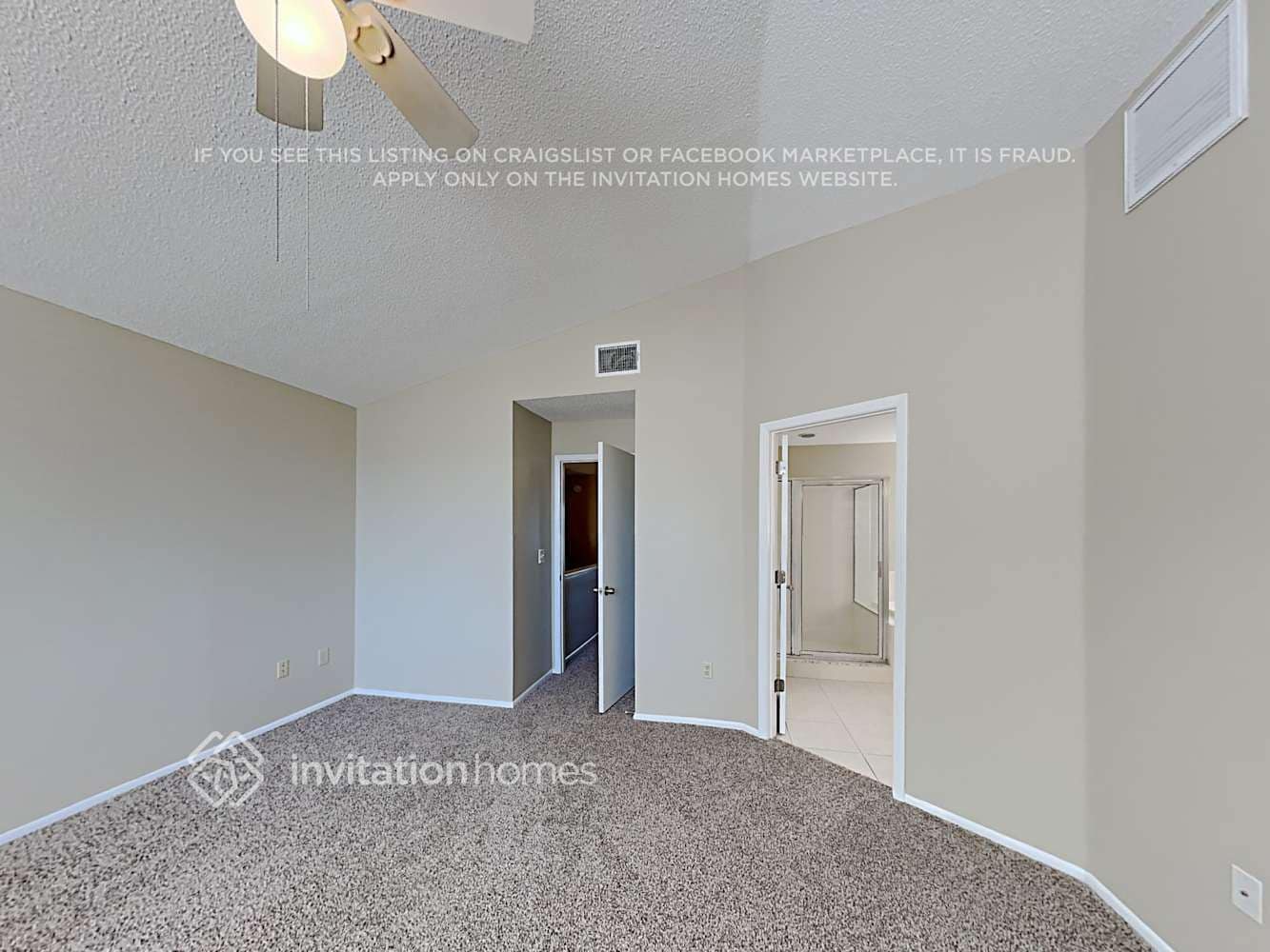 Building Photo - 12916 Longcrest Dr