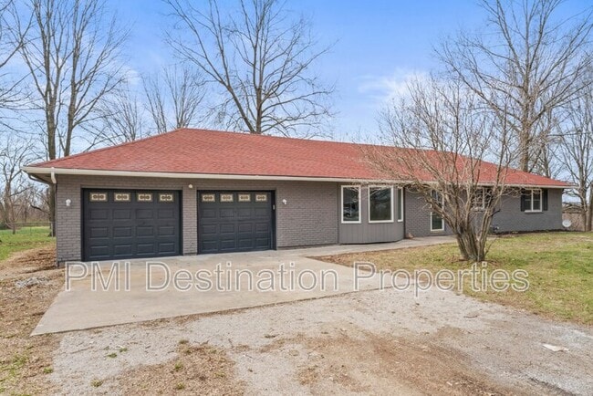 Building Photo - 2081 Willow Ln