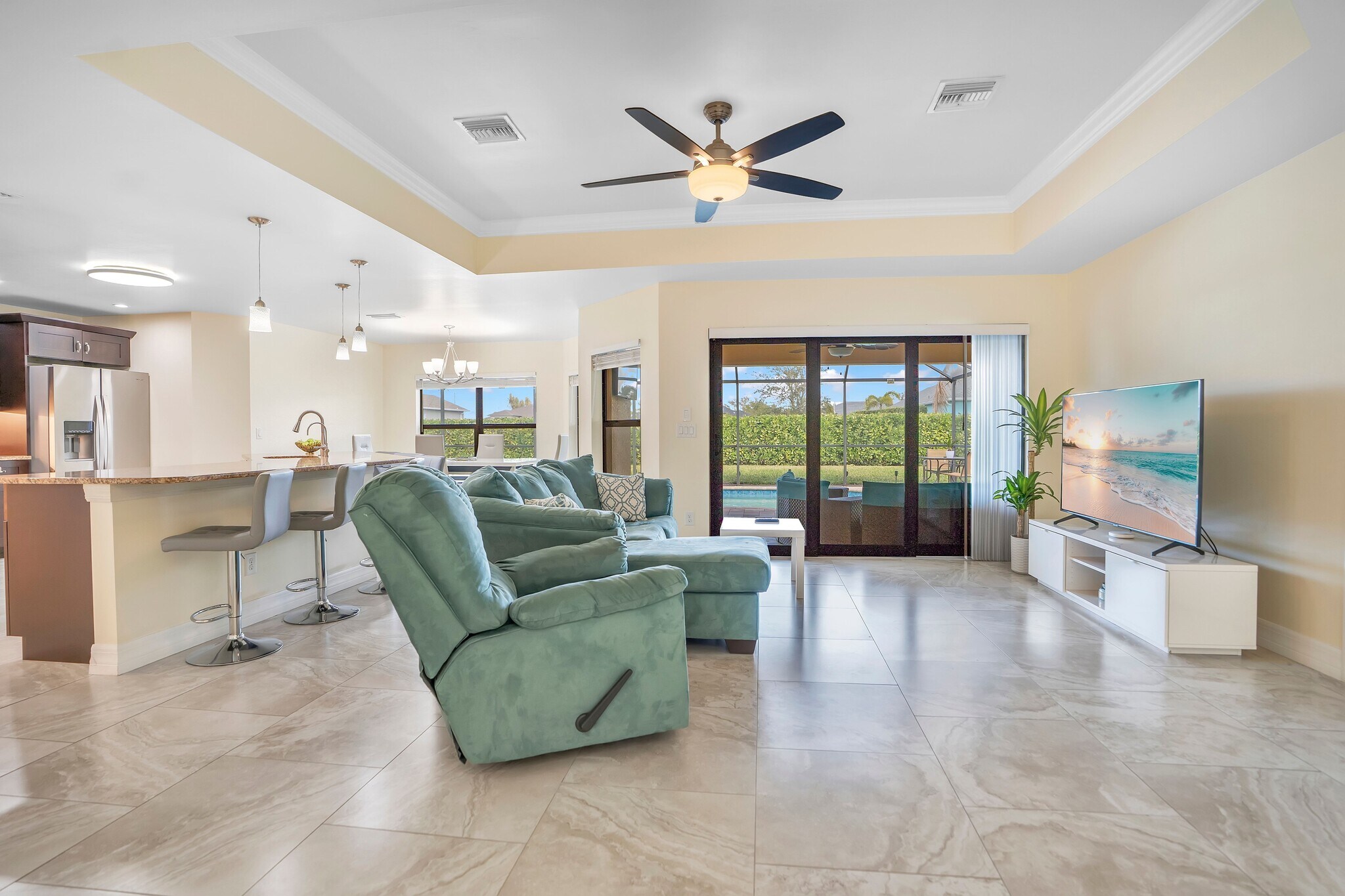 Building Photo - 1627 SW 14th St