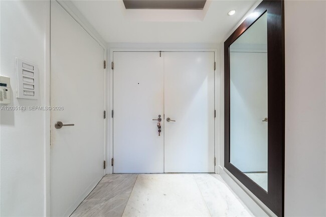 Building Photo - 9401 Collins Ave