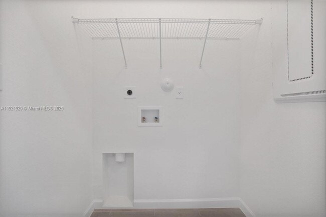 Building Photo - 11926 SW 247th Ter