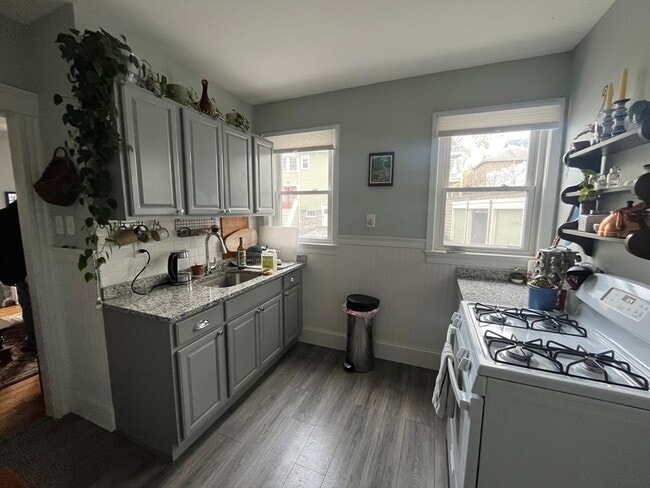 Building Photo - 1296 Massachusetts Ave