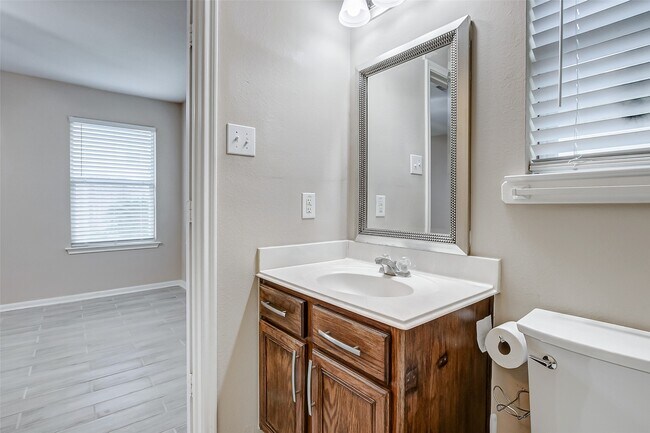 Building Photo - 10822 Cane Grove Ln