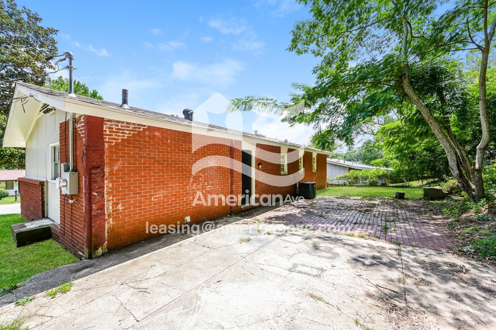 Building Photo - 4902 Gardiner Dr