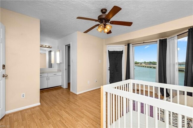 Building Photo - 63 Waters Edge Cir