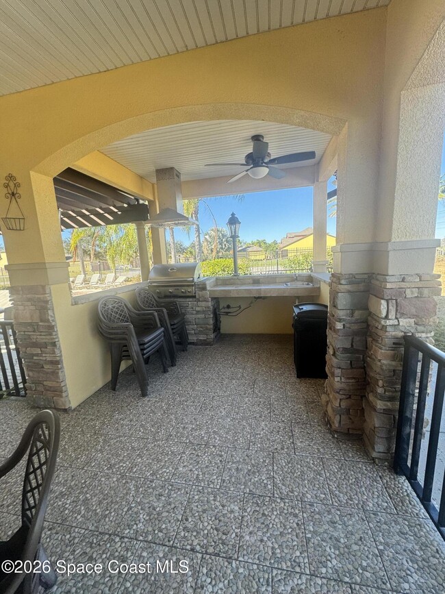 Building Photo - 4575 Radiant Way