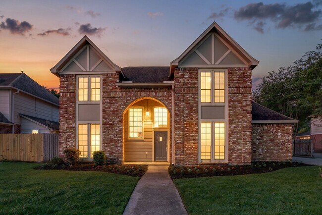 Building Photo - 12411 Exbury Ct