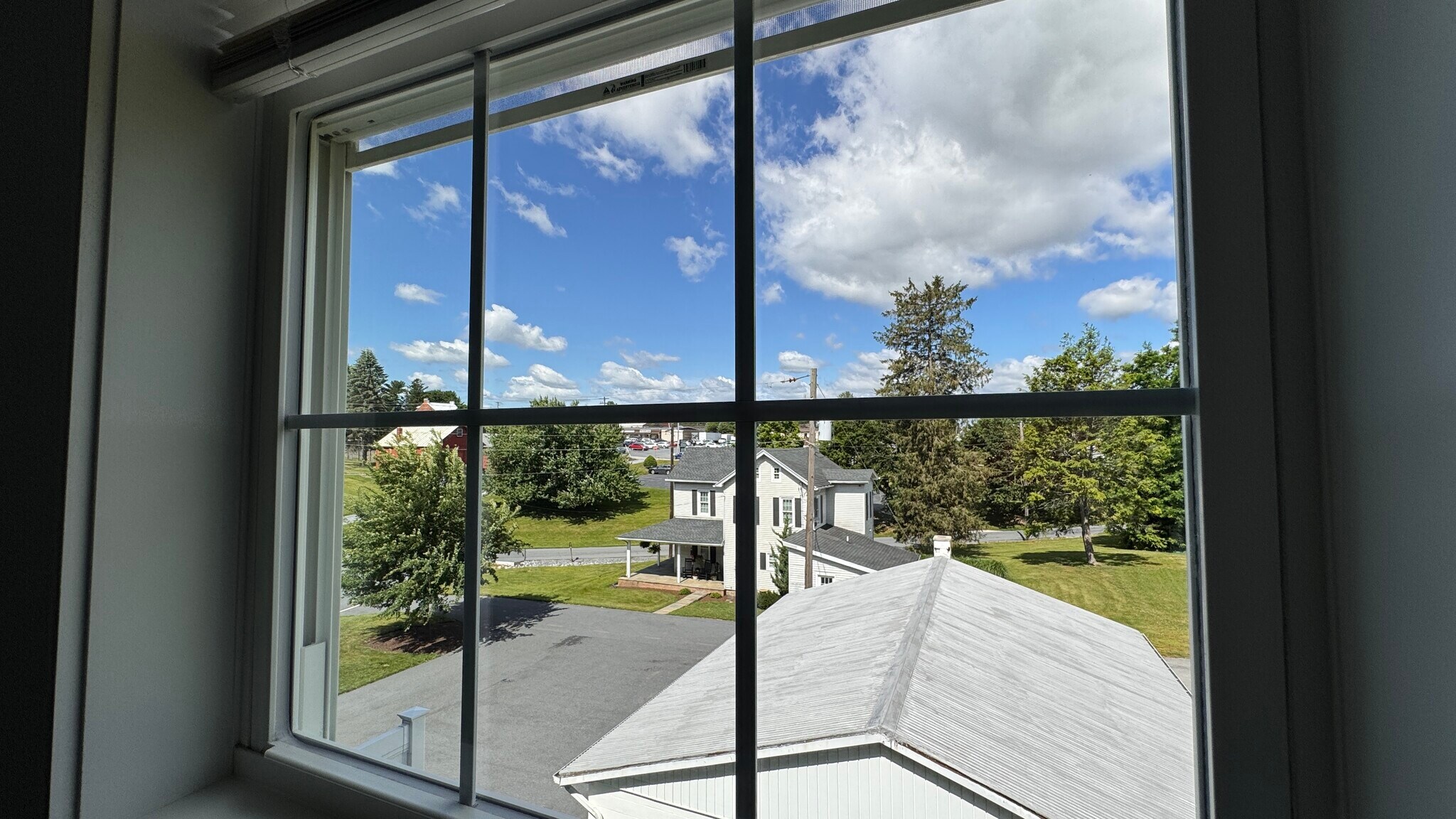 Building Photo - 19 Burk Ct