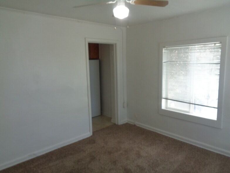 Building Photo - 3024 S 8850 W