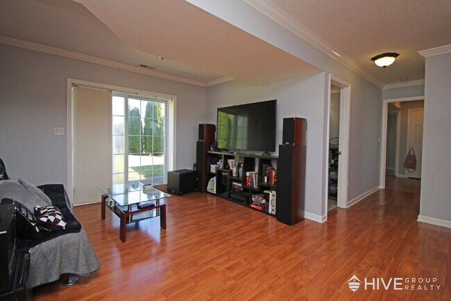 Building Photo - Single-Family Home in Thomas Harrison Midd...