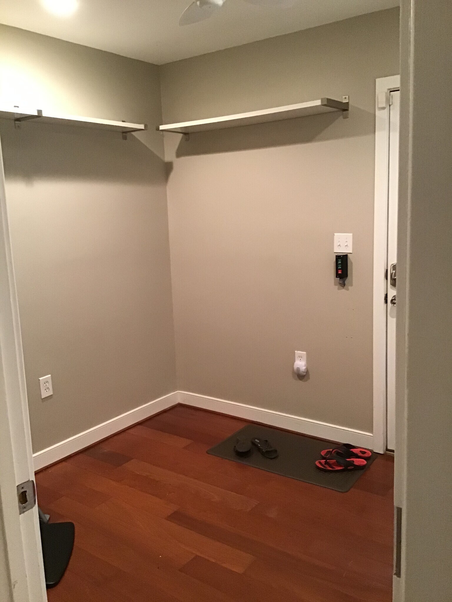Smaller of the bedrooms - 1425 5th St NW