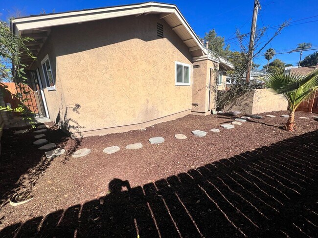 Building Photo - 8320-8322 Fresno Avenue