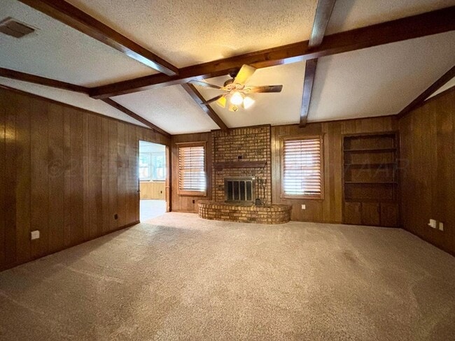 Building Photo - 4005 Linda Dr