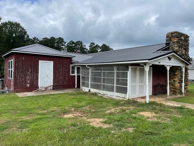 Building Photo - 2 BED, 1 BATH HOME LOCATED IN STAR