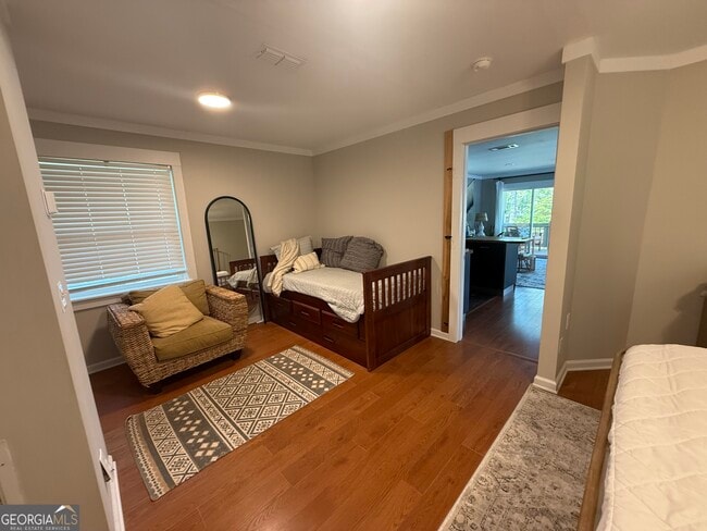 Building Photo - 319 Crooked River Dr