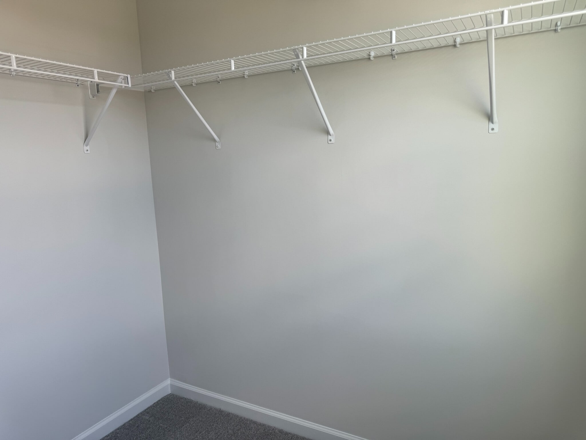 Building Photo - Room in Townhome on Kasota Ln