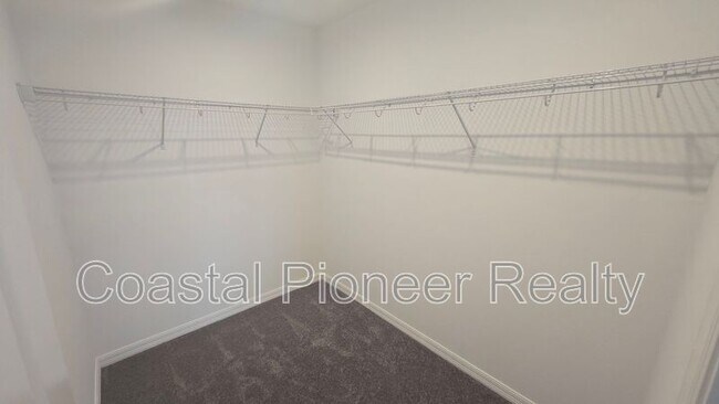 Building Photo - 233 Aquamarine Ln