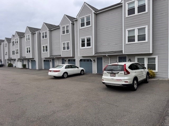 Building Photo - 1431 Pawtucket Blvd