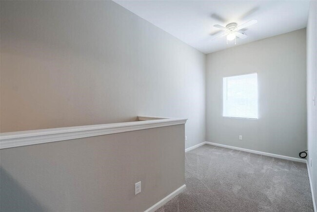 Building Photo - 3207 Avenue O