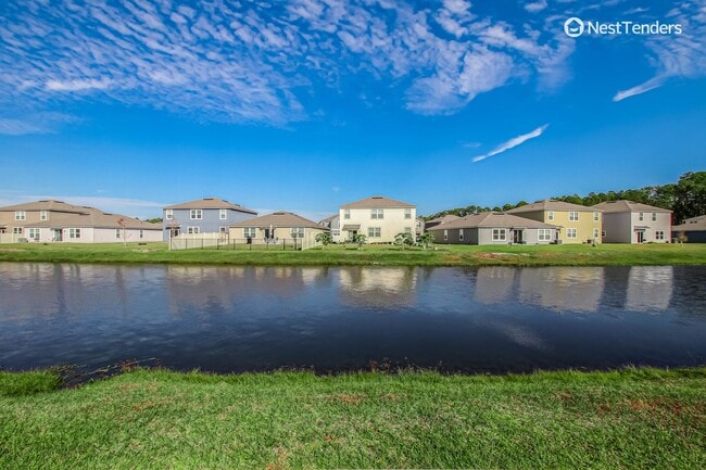 Building Photo - Like New In Nassau Crossing!