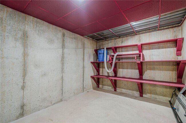 Building Photo - 34 Johnston Row NW