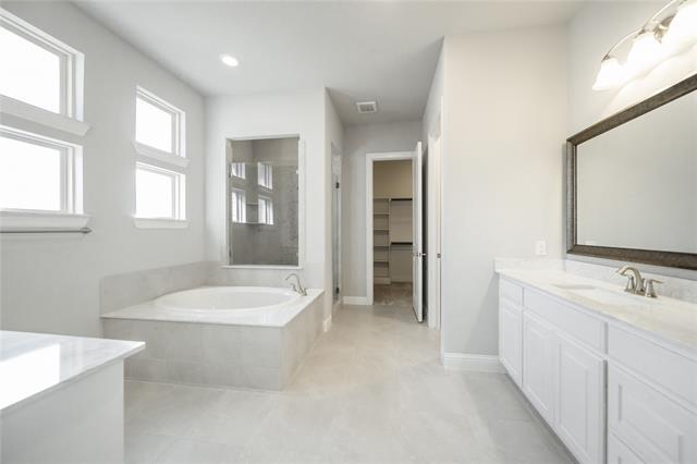 Building Photo - 3597 Harvest Ln