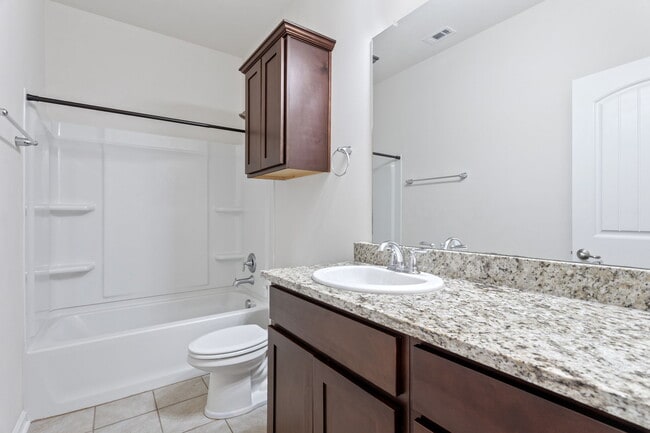 Building Photo - 2432 Fenimore Loop