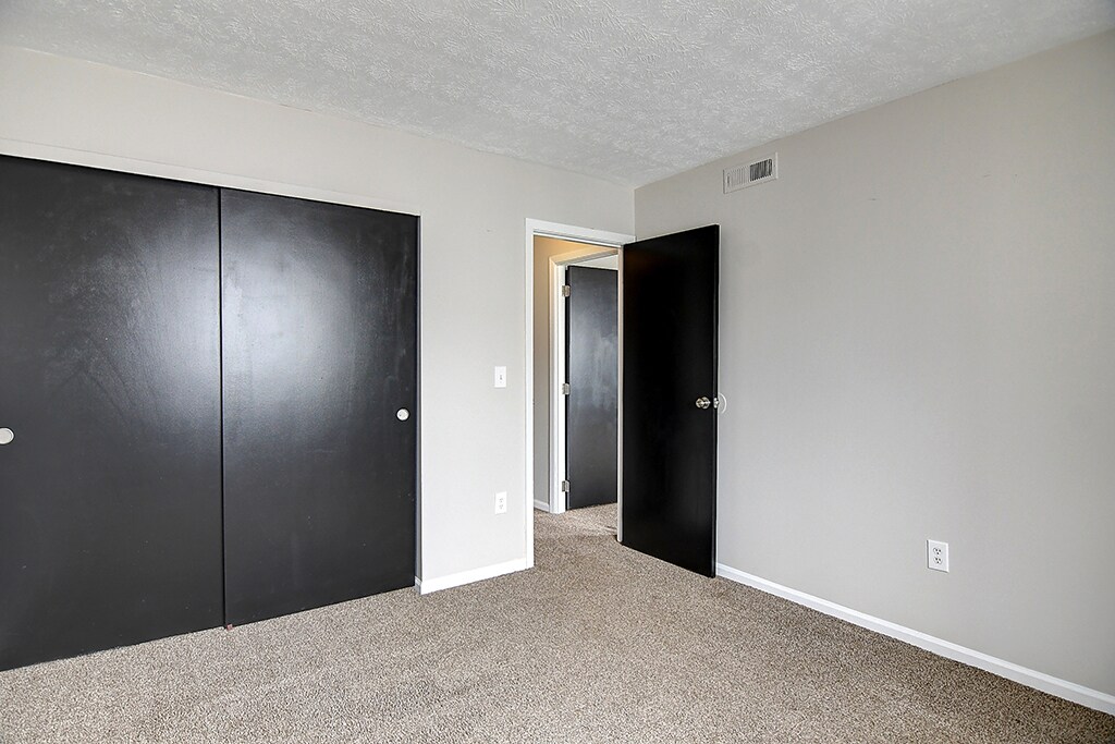 Building Photo - 403 Coventry Pl