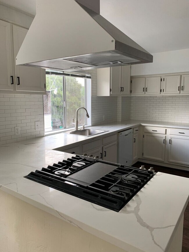 Building Photo - Vallejo's Heritage District