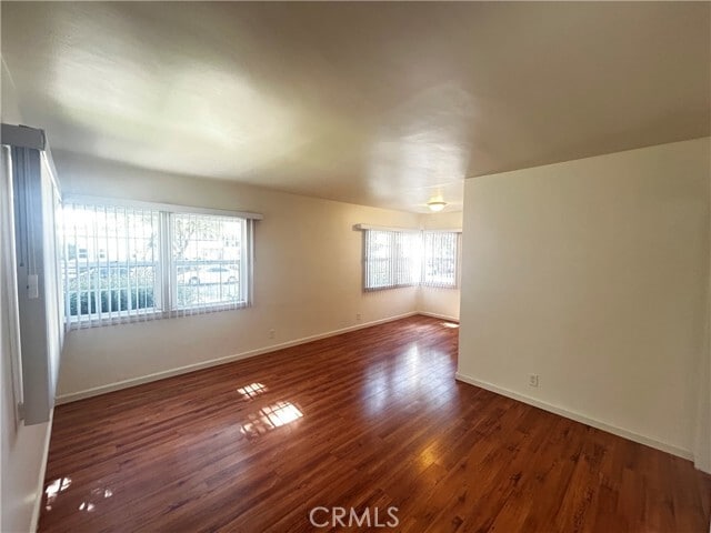 Building Photo - 1015 Thompson Ave