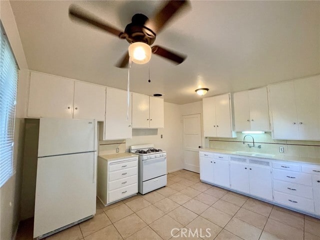 Building Photo - 450 W Grinnell Dr