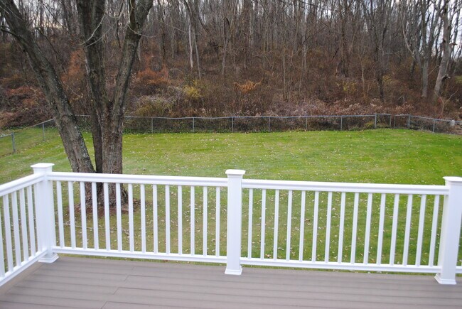 Building Photo - 333 Cecil Henderson Rd