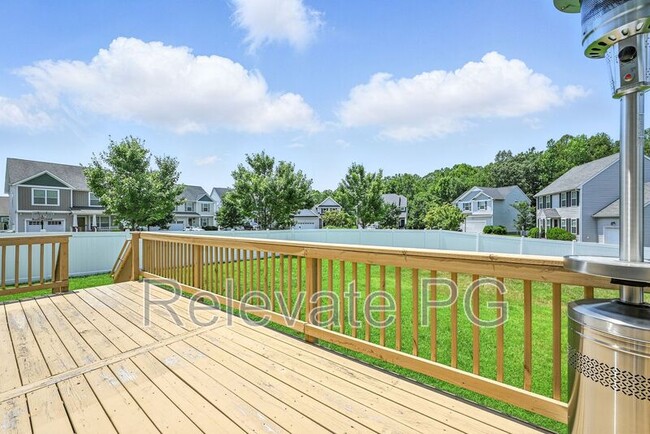 Building Photo - 11200 Blunts Bluff Ct