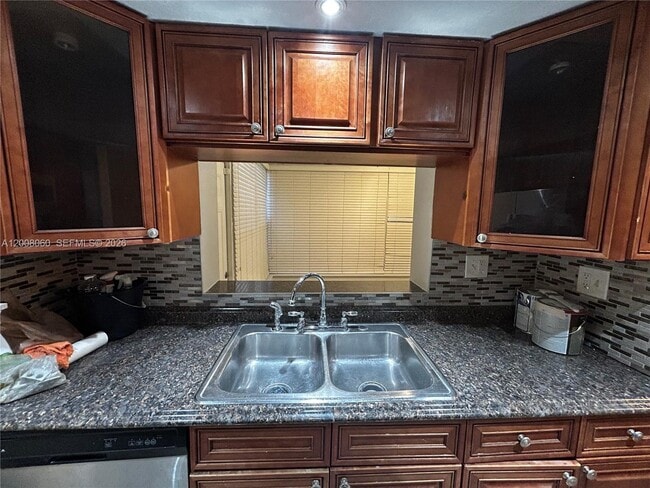 Building Photo - 2960 NW 68th Way