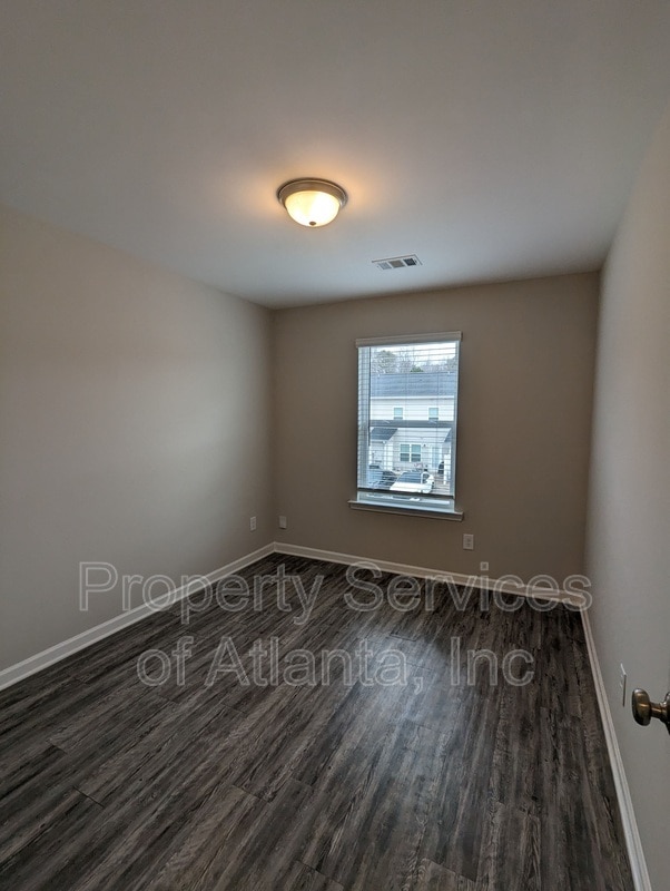 Building Photo - 4443 Pinscher St