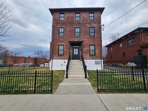 Building Photo - 94-96-96 Edwards St